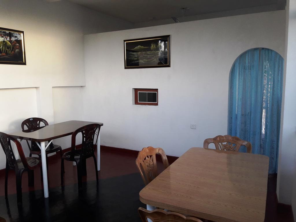 Bed and Breakfast Heaven Star Rest Mirissa Exterior foto